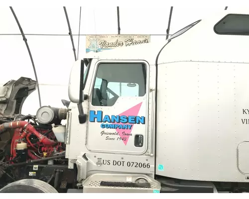 Kenworth T600 Cab Assembly