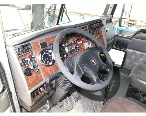 Kenworth T600 Cab Assembly