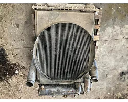 Kenworth T600 Cooling Assembly. (Rad., Cond., ATAAC)