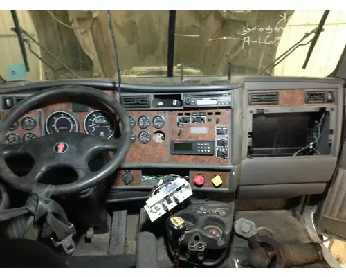 Kenworth T600 Dash Assembly