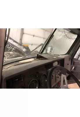 Kenworth T600 Dash Assembly