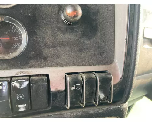 Kenworth T600 Dash Assembly