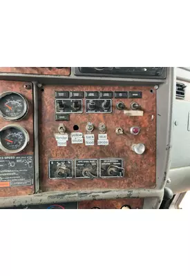 Kenworth T600 Dash Assembly