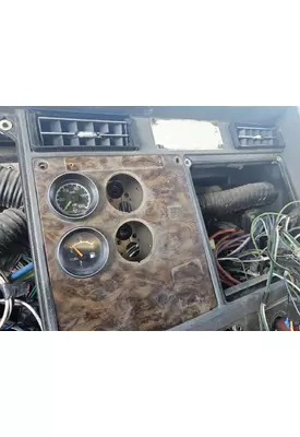 Kenworth T600 Dash Assembly