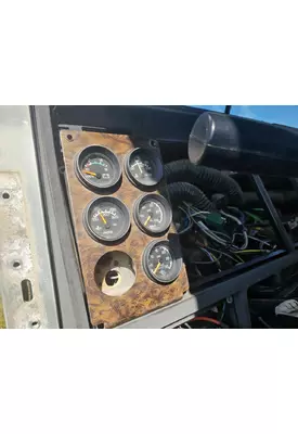 Kenworth T600 Dash Assembly