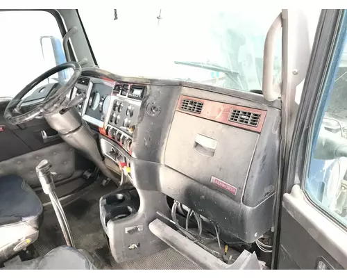 Kenworth T600 Dash Assembly