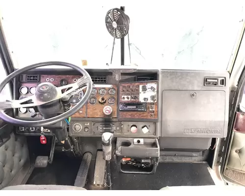 Kenworth T600 Dash Assembly