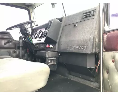 Kenworth T600 Dash Assembly