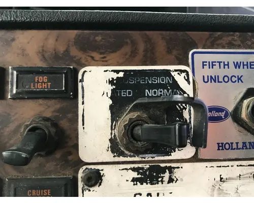 Kenworth T600 Dash Assembly