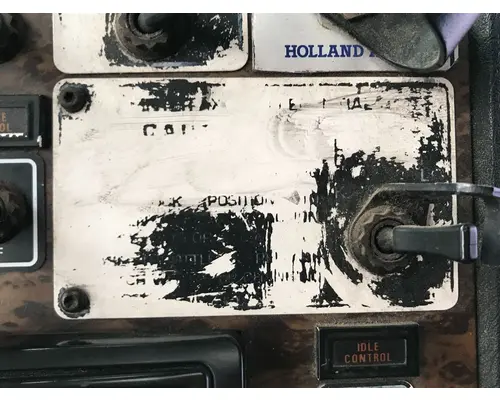 Kenworth T600 Dash Assembly