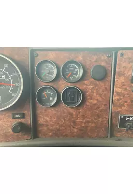 Kenworth T600 Dash Assembly