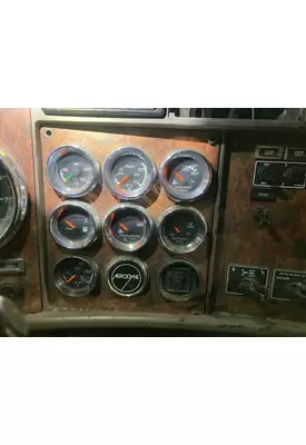 Kenworth T600 Dash Assembly