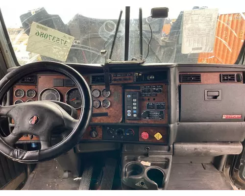 Kenworth T600 Dash Assembly