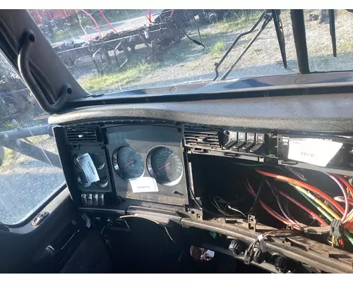 Kenworth T600 Dash Assembly