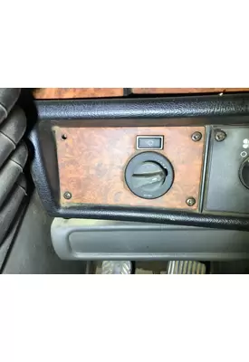 Kenworth T600 Dash Panel