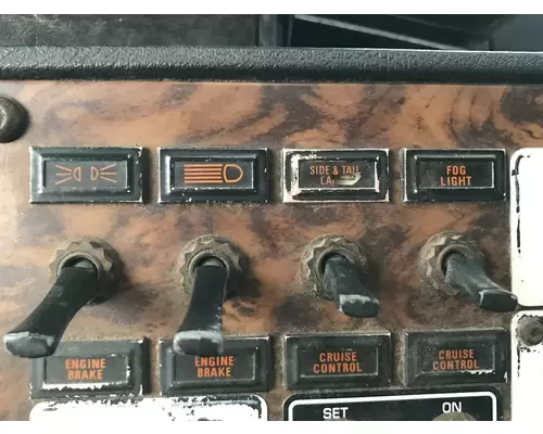 Kenworth T600 Dash Panel