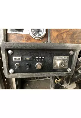 Kenworth T600 Dash Panel