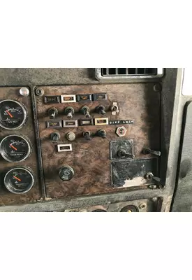 Kenworth T600 Dash Panel