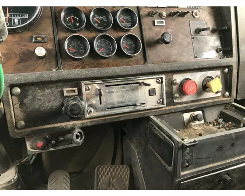 Kenworth T600 Dash Panel