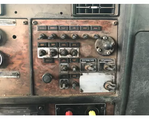 Kenworth T600 Dash Panel