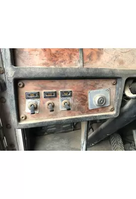 Kenworth T600 Dash Panel