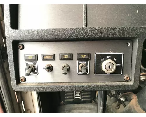 Kenworth T600 Dash Panel