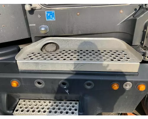 Kenworth T600 Engine Brackets, Misc.