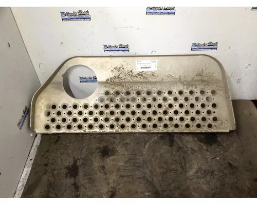 Kenworth T600 Engine Brackets, Misc.