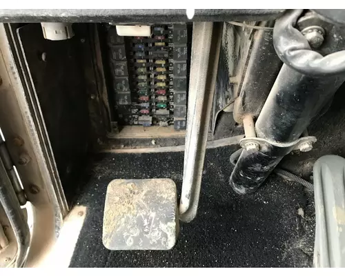 Kenworth T600 Foot Control , Pedal