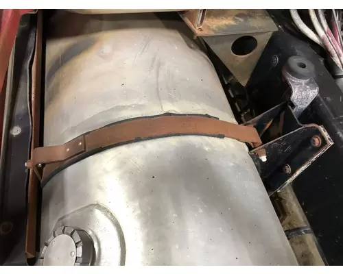 Kenworth T600 Fuel Tank Strap