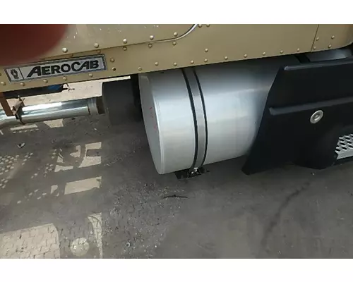 Fuel Tank KENWORTH T600 Sam's Riverside Truck Parts Inc