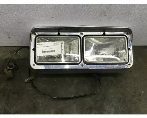 Kenworth T600 Headlamp Assembly