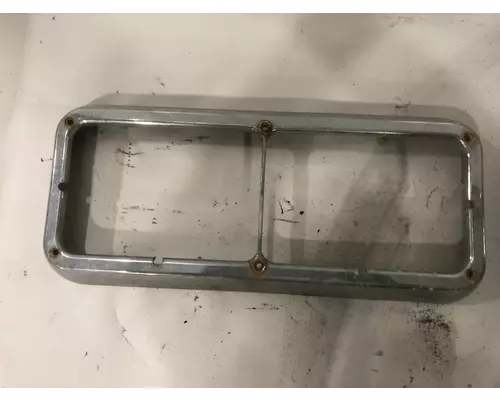 Kenworth T600 Headlamp Assembly