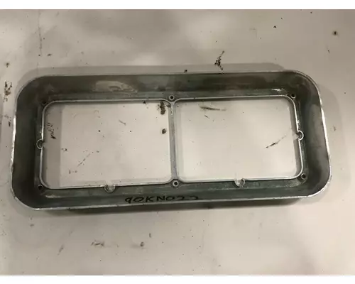 Kenworth T600 Headlamp Assembly