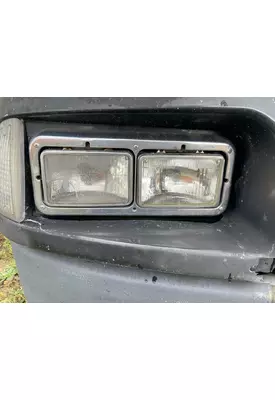 Kenworth T600 Headlamp Door/Bezel