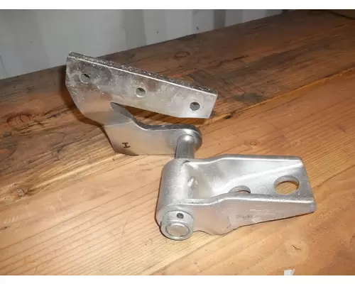Hood Hinge KENWORTH T600 LKQ Western Truck Parts