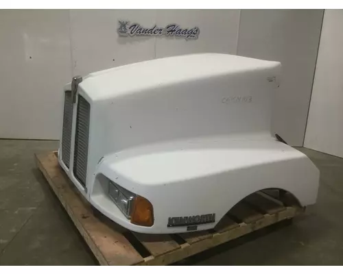 Kenworth T600 Hood