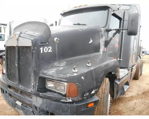 Kenworth T600 Hood