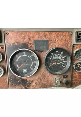 Kenworth T600 Instrument Cluster