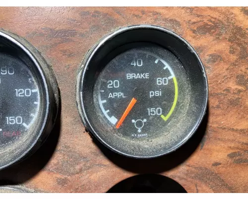 Kenworth T600 Instrument Cluster