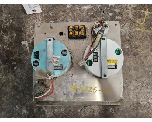 Kenworth T600 Instrument Cluster
