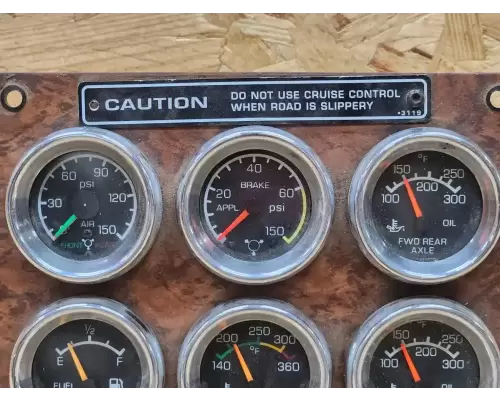 Kenworth T600 Instrument Cluster