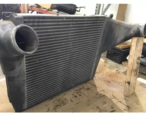 Kenworth T600 Intercooler