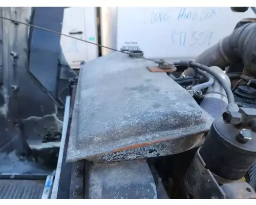 Kenworth T600 Radiator Overflow Bottle