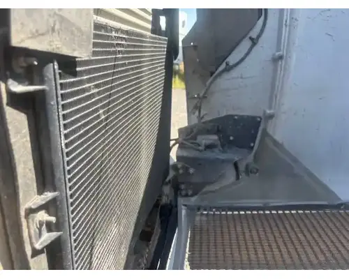 Kenworth T600 Radiator