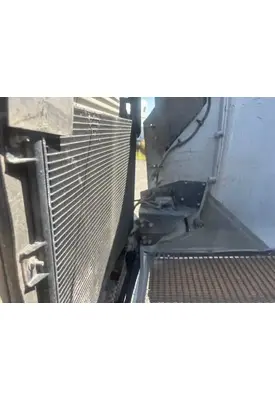 Kenworth T600 Radiator