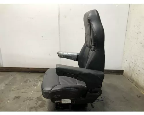 Kenworth T600 Seat (Air Ride Seat)