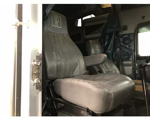 Kenworth T600 Seat (Air Ride Seat)