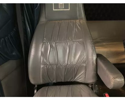 Kenworth T600 Seat (Air Ride Seat)