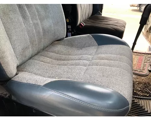 Kenworth T600 Seat (non-Suspension)